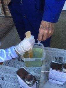 stirring resin casting