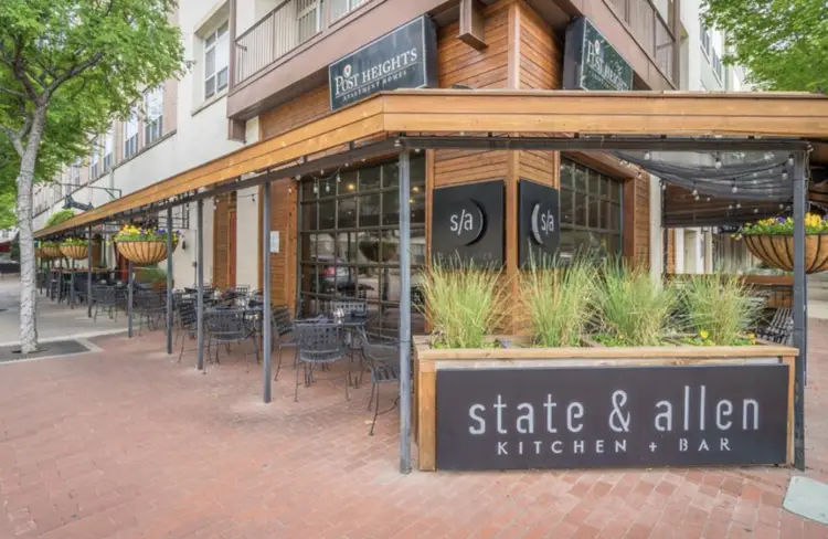 state and allen kitchen and bar